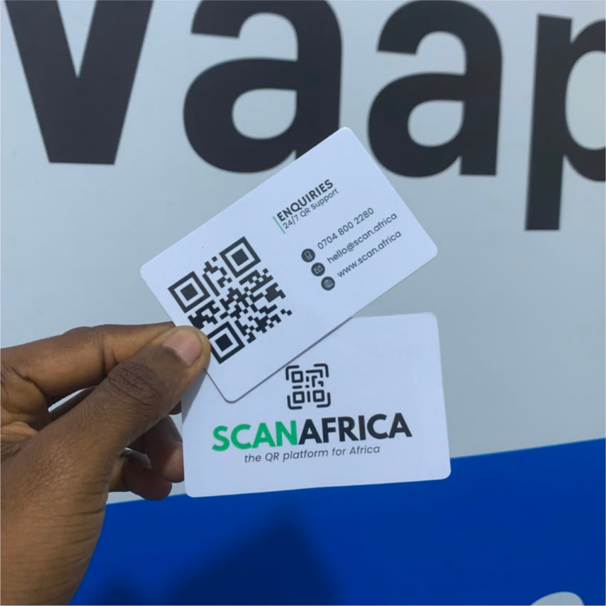 Waaprint business cards with rounded corners