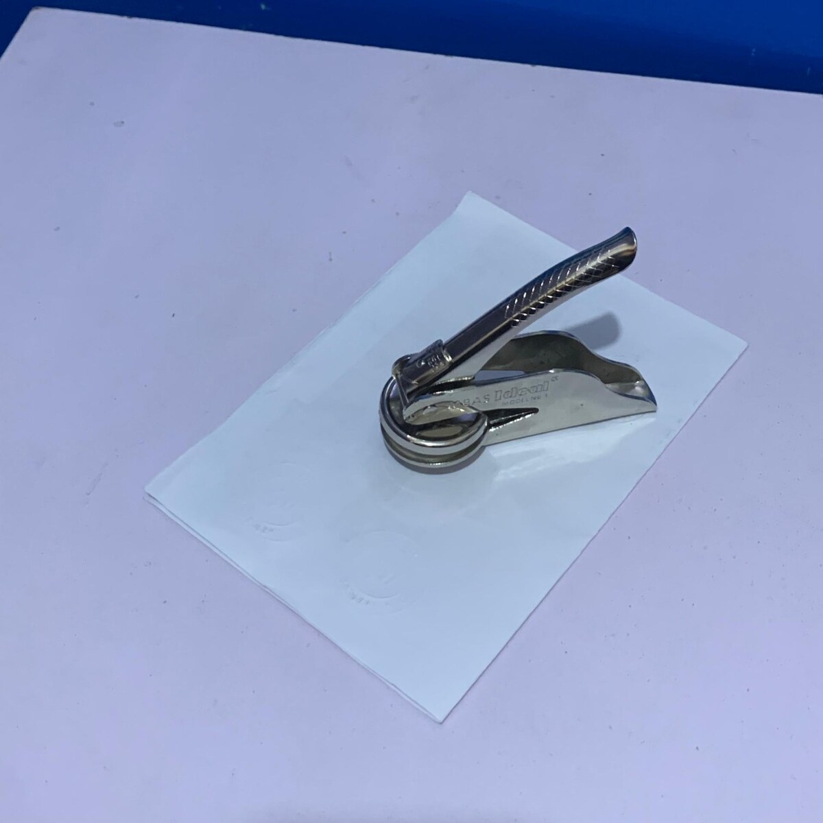 Custom circular iron seal press for paper embossing